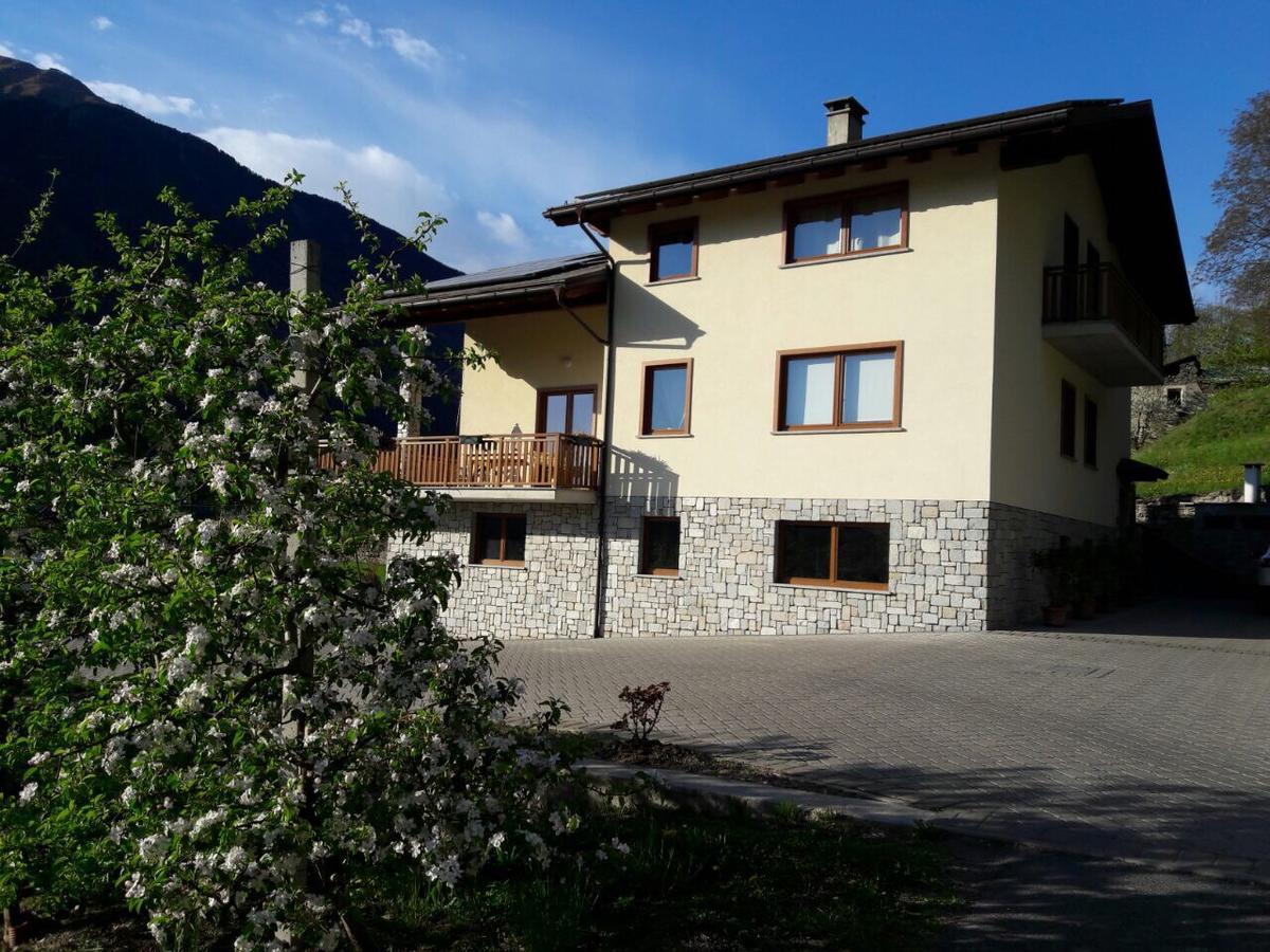 Mortirolo Bed & Breakfast Mazzo di Valtellina Luaran gambar
